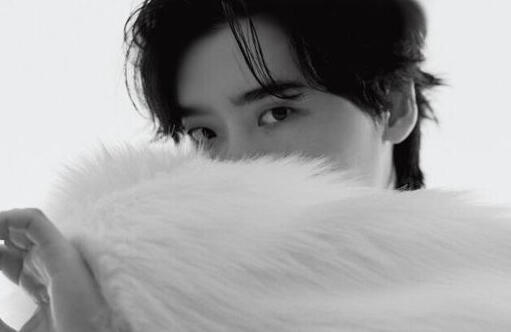 Click gambar untuk carrd dari talent.